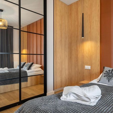 Rentplanet - Apartamenty Zakopianskie ザコパネ エクステリア 写真