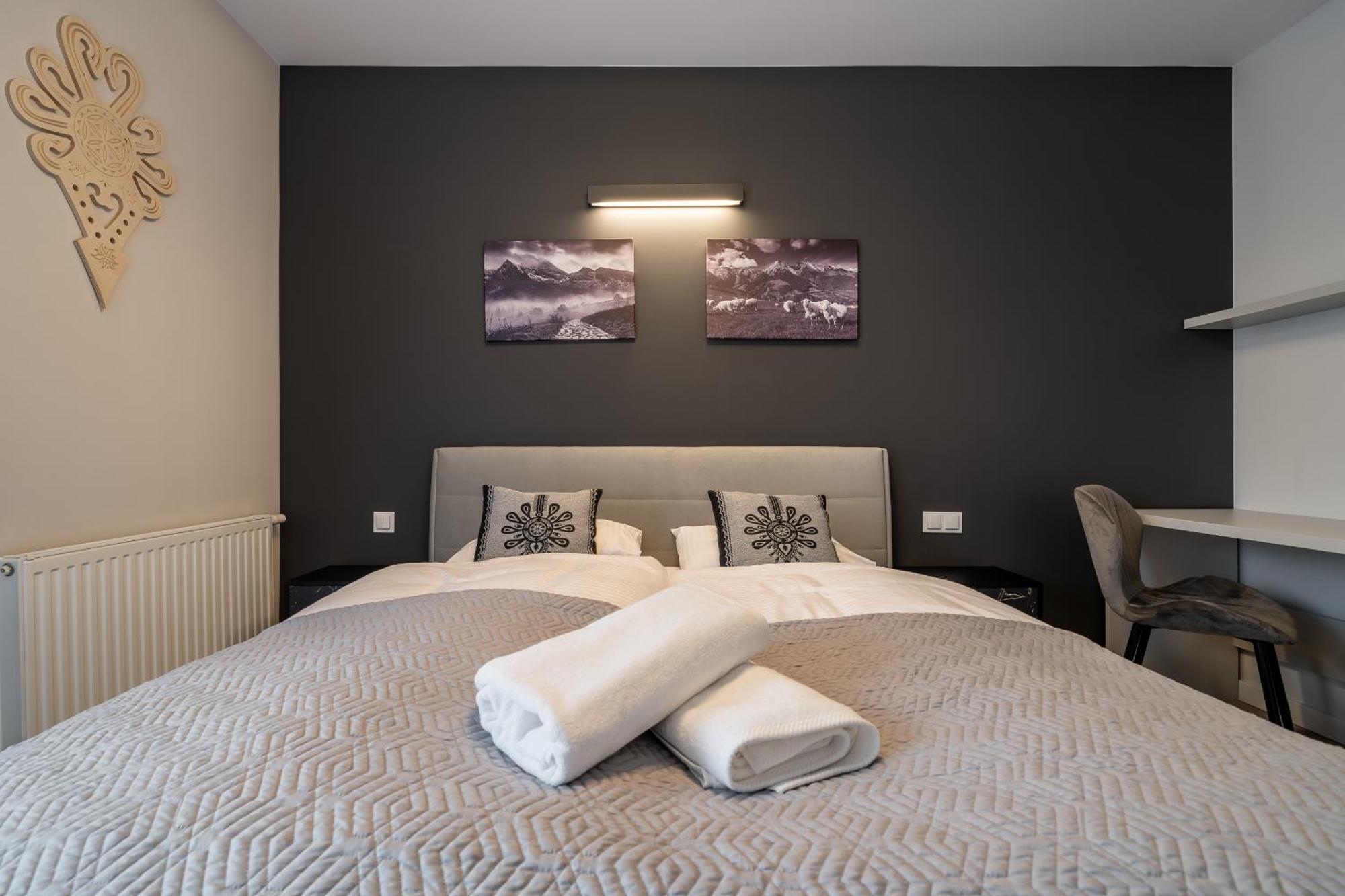 Rentplanet - Apartamenty Zakopianskie ザコパネ エクステリア 写真