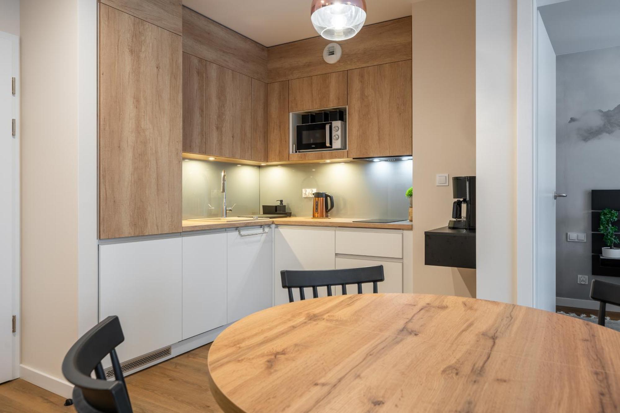 Rentplanet - Apartamenty Zakopianskie ザコパネ エクステリア 写真