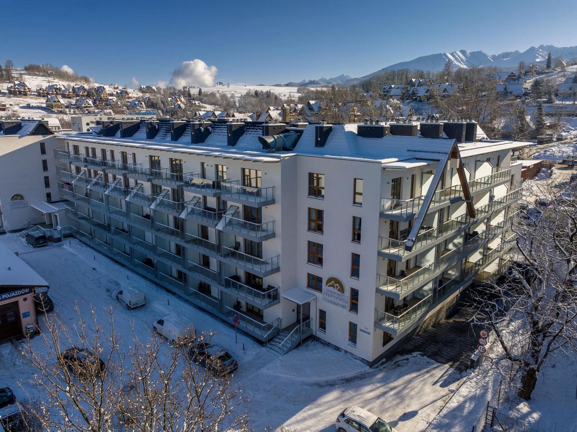 Rentplanet - Apartamenty Zakopianskie ザコパネ エクステリア 写真