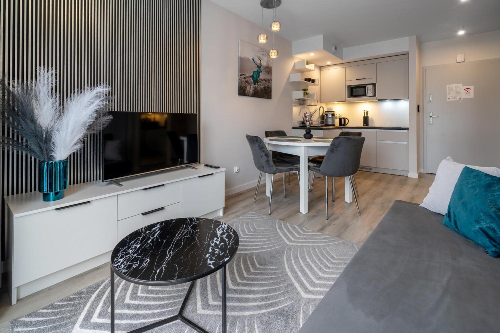 Rentplanet - Apartamenty Zakopianskie ザコパネ エクステリア 写真