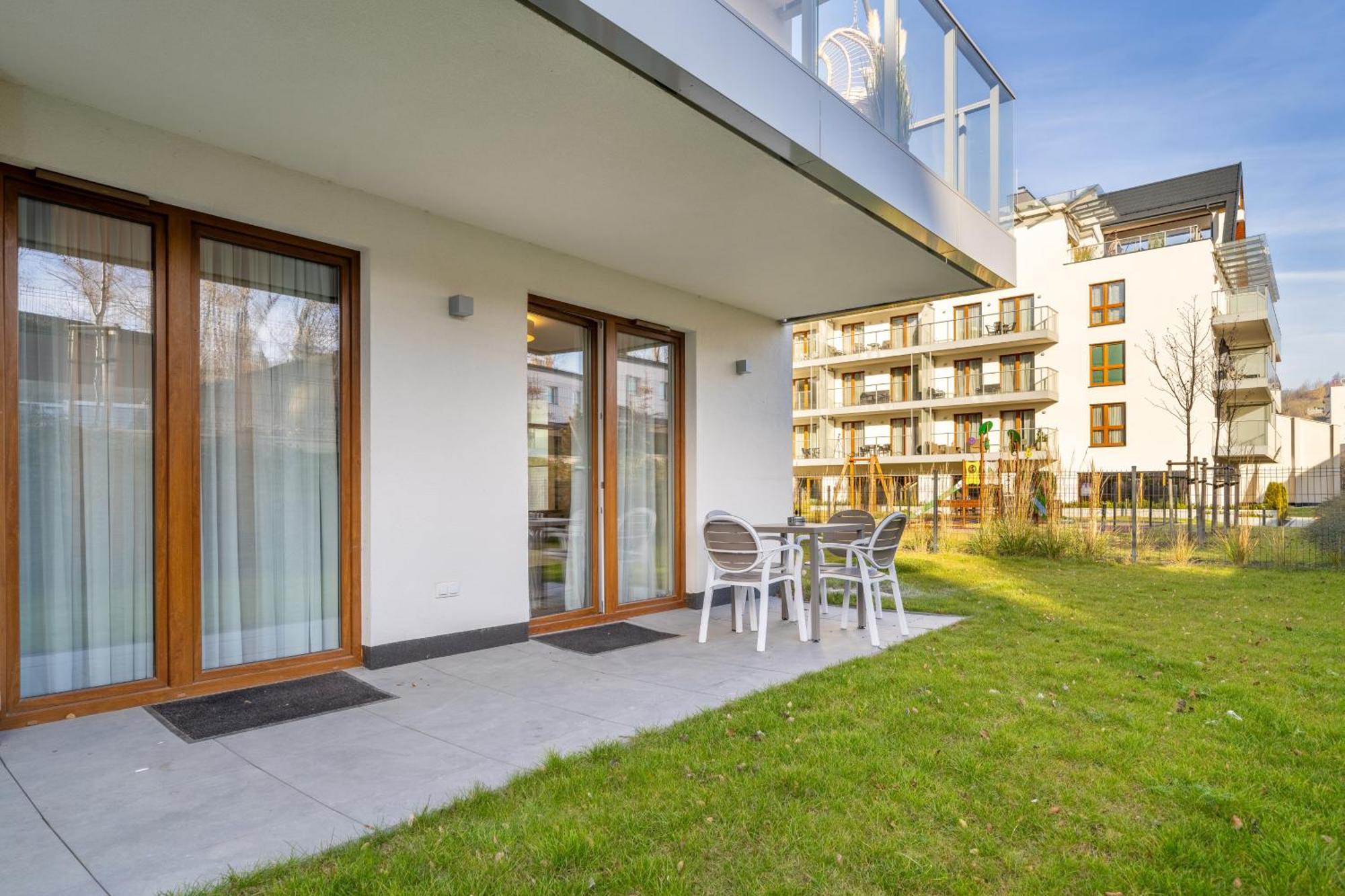 Rentplanet - Apartamenty Zakopianskie ザコパネ エクステリア 写真
