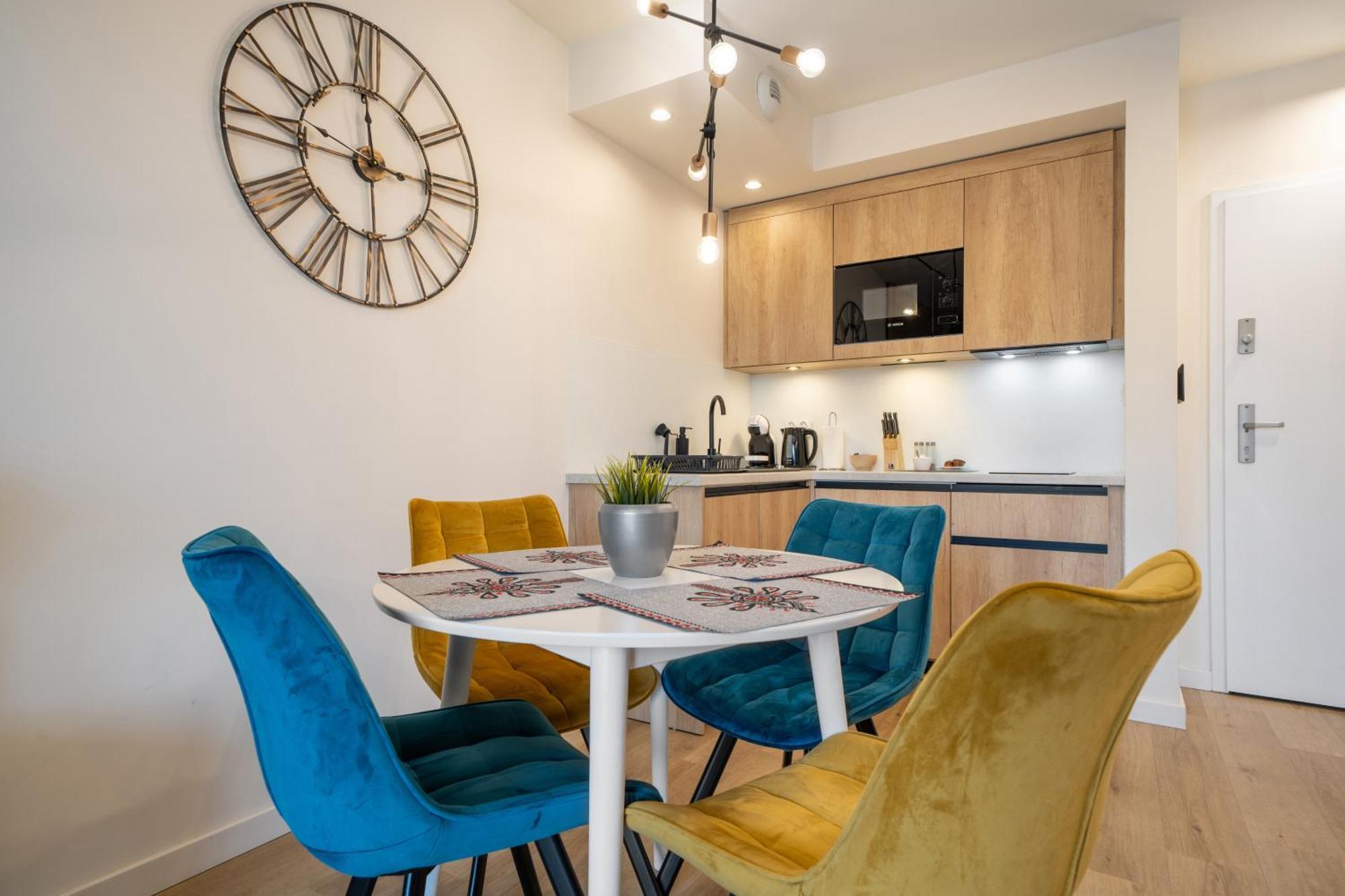 Rentplanet - Apartamenty Zakopianskie ザコパネ エクステリア 写真