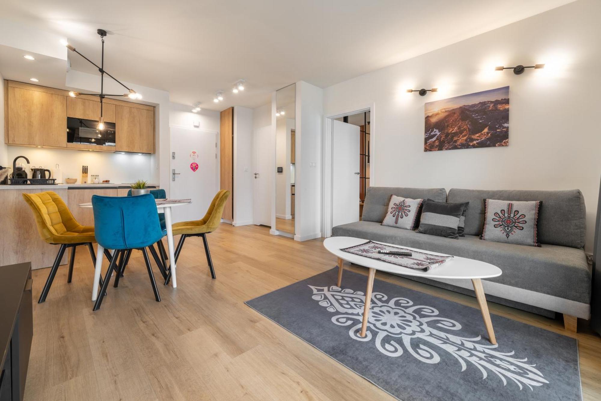 Rentplanet - Apartamenty Zakopianskie ザコパネ エクステリア 写真
