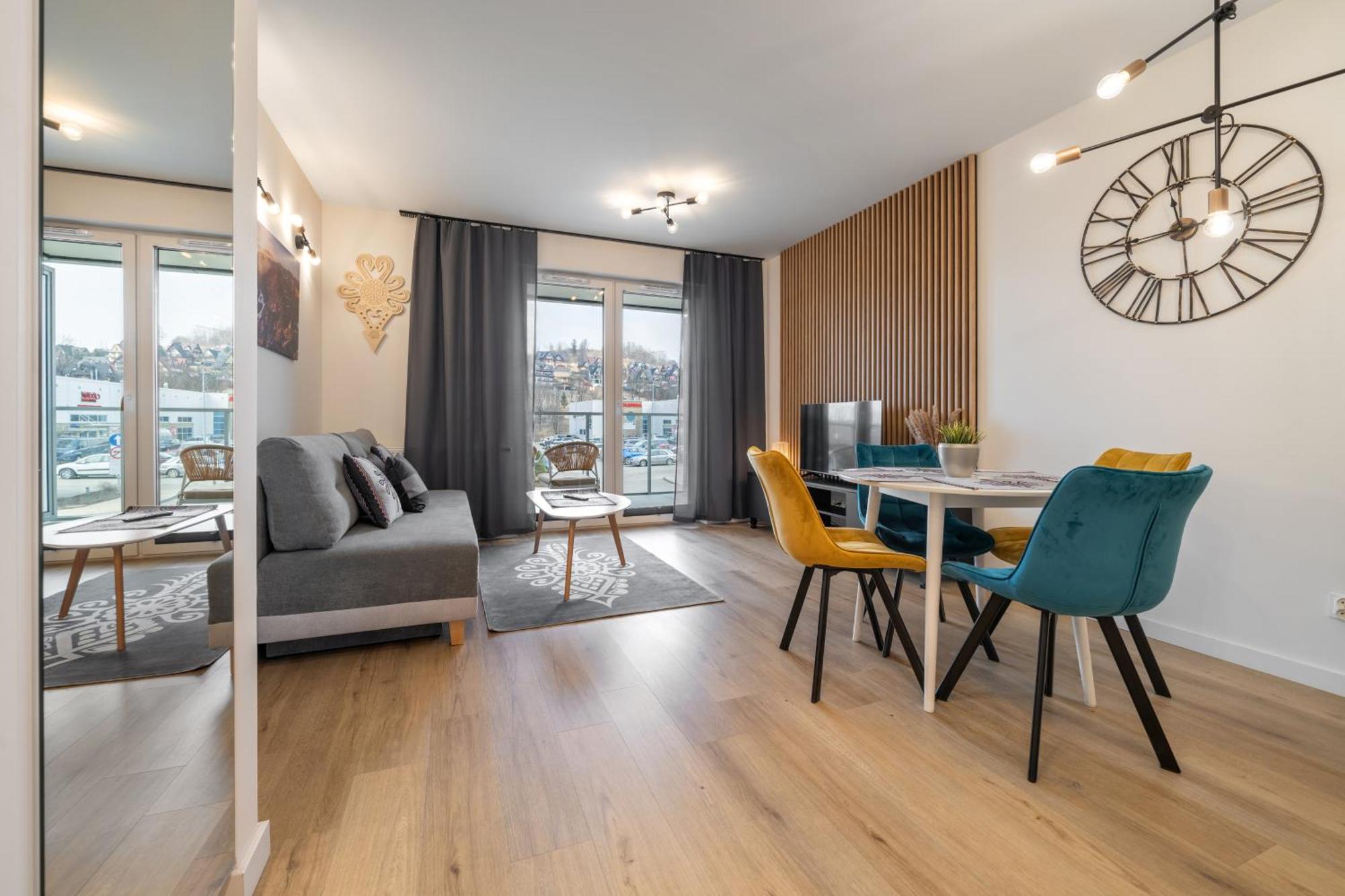 Rentplanet - Apartamenty Zakopianskie ザコパネ エクステリア 写真