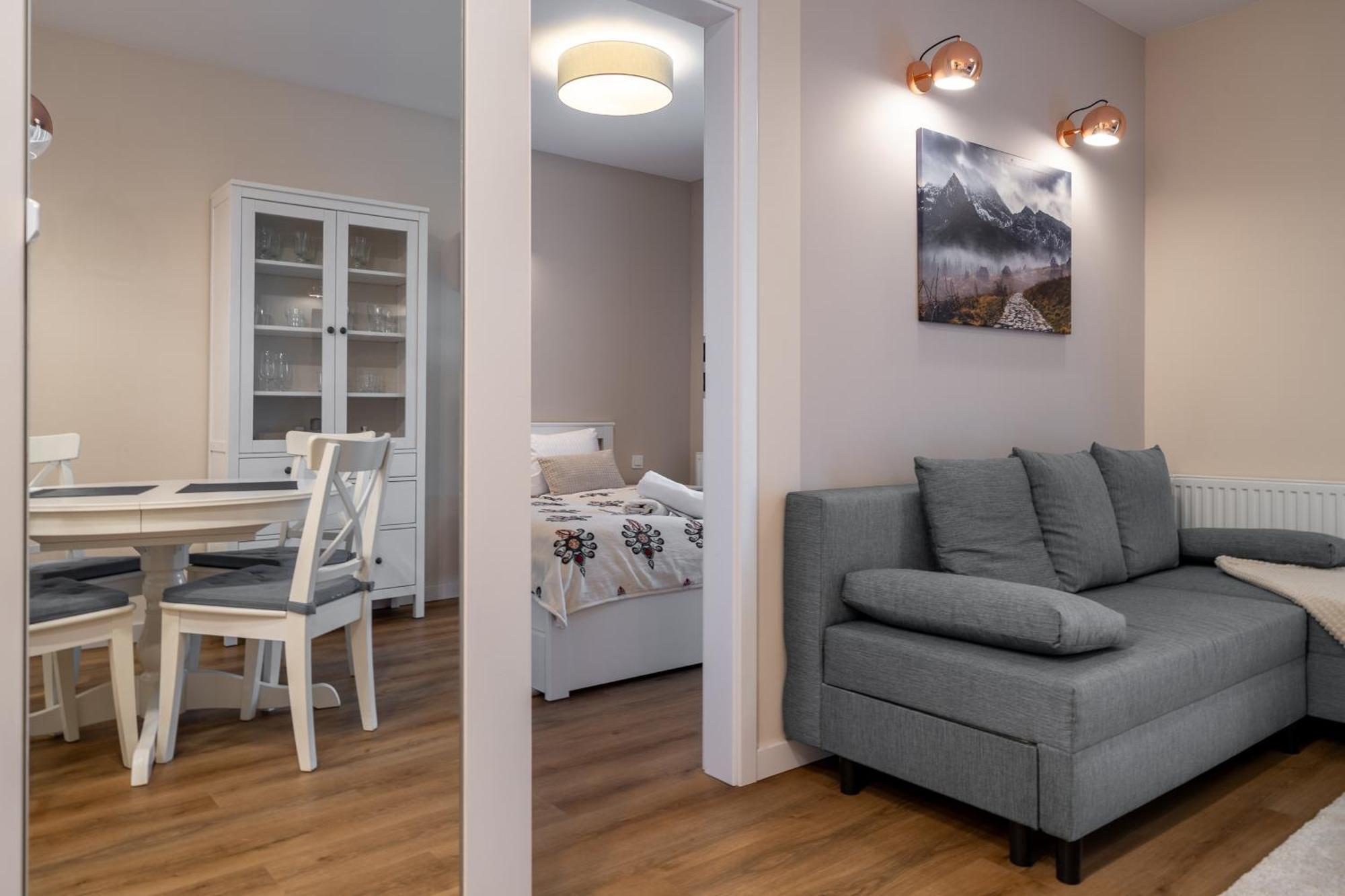 Rentplanet - Apartamenty Zakopianskie ザコパネ エクステリア 写真