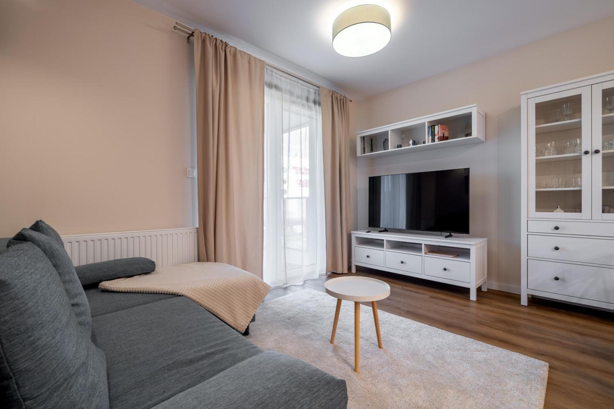 Rentplanet - Apartamenty Zakopianskie ザコパネ エクステリア 写真
